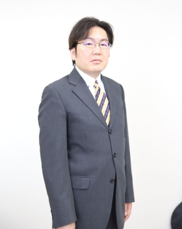 Prof. Takuji Takemoto